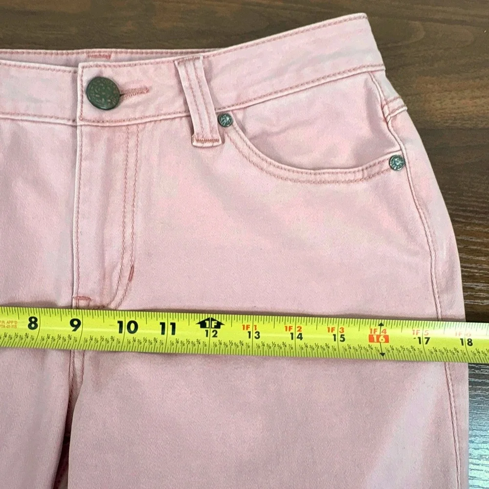 Cabi Nectar Pink Denim Jeans Style 230‎ Women Size 6 Straight Leg Cotton Blend